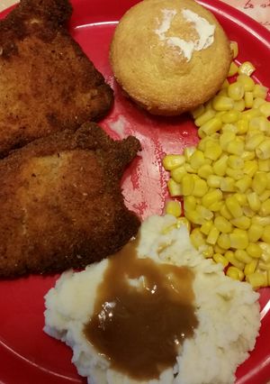 A picture of Easy Fried Pork Chops.