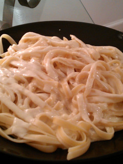 A picture of Alfredo Sauce..