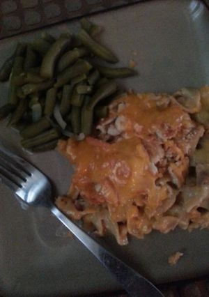 A picture of Cheesy tuna caaserole.