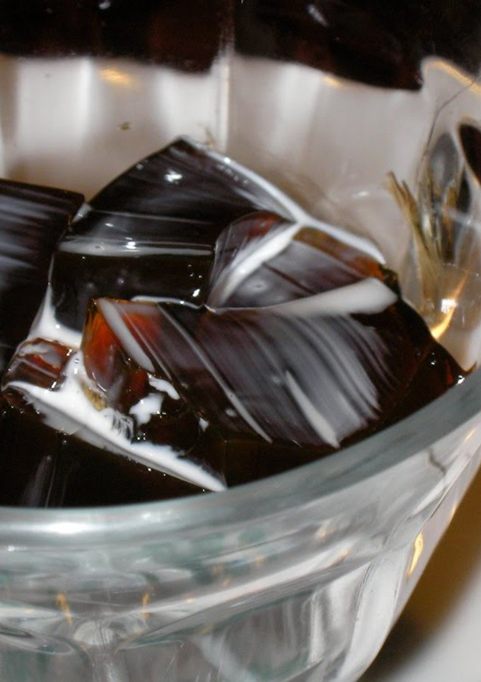 A picture of Simple and Easy Coffee Jello.