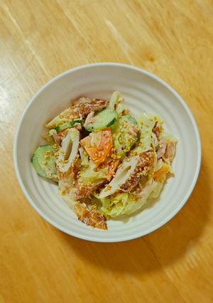 Foto resep Salad Segar Tuna dan Chikuwa