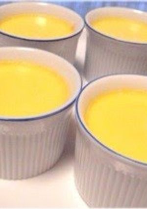 A picture of Easy Custard Pudding Ready in 3 Minutes.