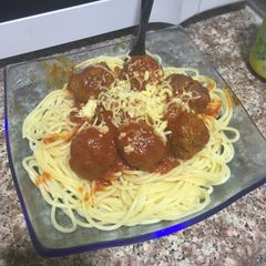 A picture of Spaghetti And Meatballs In Tomato Sauce.