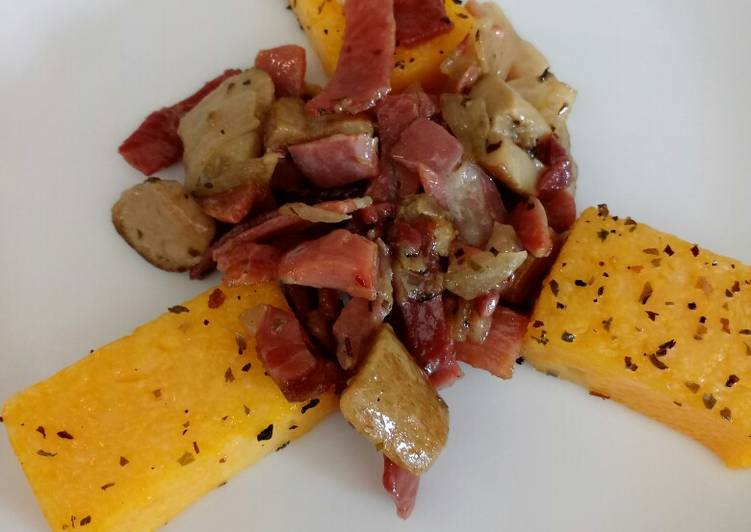 Speck and porcini with grilled polenta