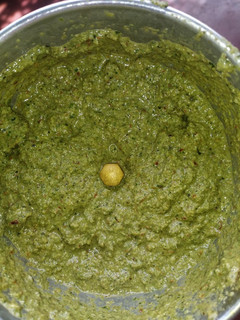 கருவேப்பிலை சட்னி (Karuveppilai chutney recipe in tamil) செய்முறை முக்கிய புகைப்படம்