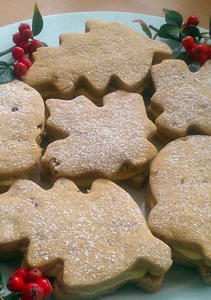 A picture of Vickys Maple Pecan Autumn Leaf Sandwich Cookies GF DF EF SF.