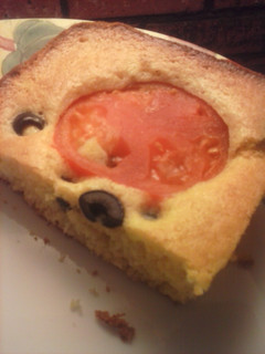 A picture of Brad's yummy easy cornbread.