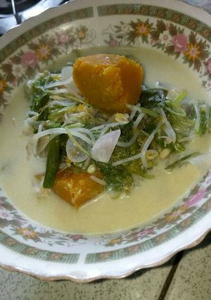 Foto resep Gangan waluh besantan ala2 urang banjar (labu kuning kuah santan