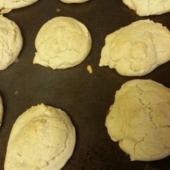 A picture of Sunrise Bicuits.
