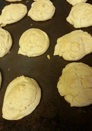 A picture of Sunrise Bicuits.
