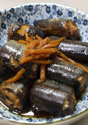 A picture of Simmered Pacific Saury with Ginger.