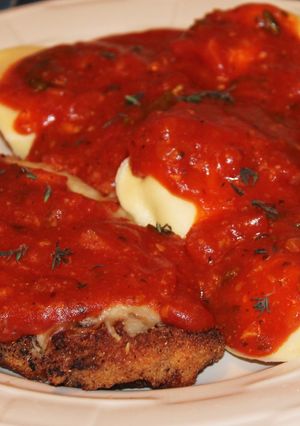 A picture of Chicken Parm.