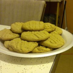 A picture of Peanut Butter Cookies.