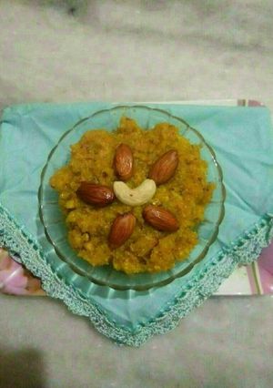 A picture of Moong dal halwa.