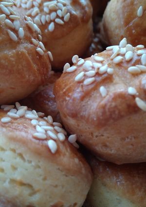 Vajas-sajtos pogácsa élesztő nélkül recept fotója