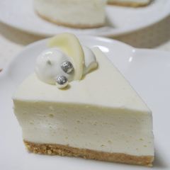 A picture of No-bake Yogurt Cheesecake.