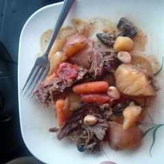 Crockpot Beef and Potatoes A picture of Crockpot Beef and Potatoes.