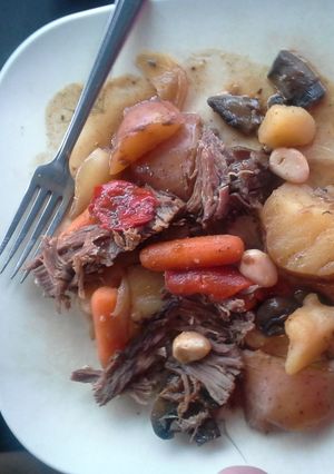 A picture of Crockpot Beef and Potatoes.
