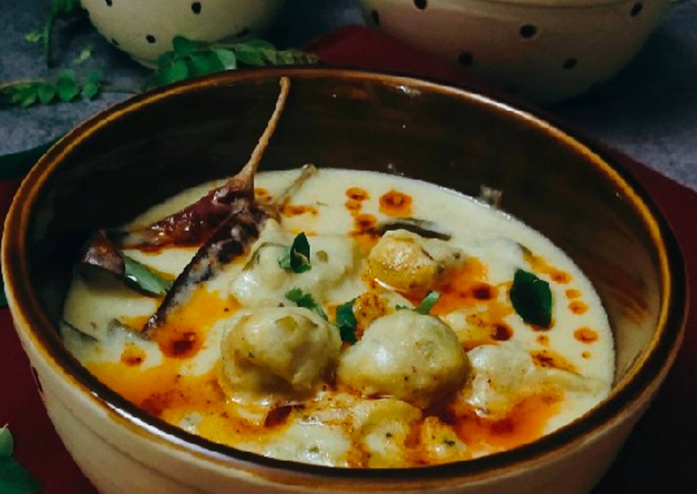 ડપકા કઢી.(Dapka Kadhi Recipe in Gujarati)