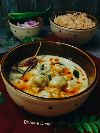 How To Make ડપકા કઢી.(Dapka Kadhi Recipe in Gujarati) which Delicious