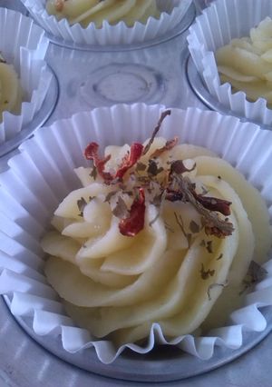 Una foto de Papitas divertidas al ajillo