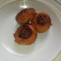 A picture of Plantain roll.