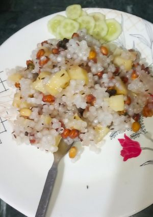 व्रत मे खाने वाली साबूदाने की खिचड़ी रेसिपी मुख्य फोटो