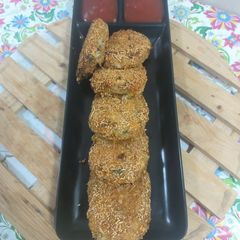 A picture of Russian cutlets.
