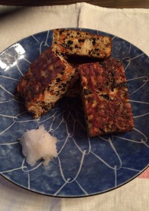 A picture of Gisei Dofu (Tofu Egg Omelet).