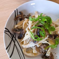 Creamy Garlic Mushroom Pasta A picture of Creamy Garlic Mushroom Pasta.