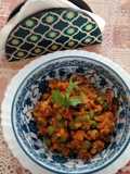 Vegetarian Nutrela and green peas keema