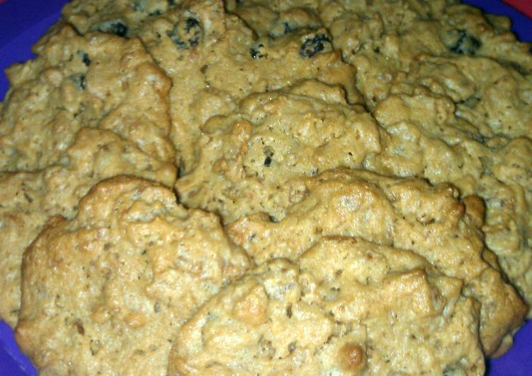 peanut butter raisin bran cookies (Betty Crocker)