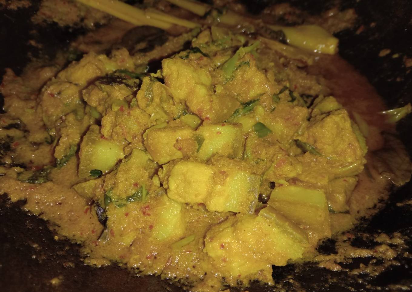 Babi rica-rica jamur top