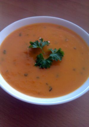 A picture of Vickys Carrot & Coriander / Orange Soup GF DF EF SF NF.