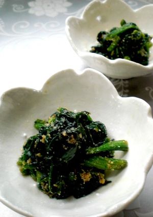 A picture of Super Easy Frozen Spinach with Sesame Seeds.