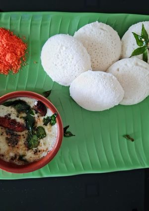 इडली चटणी आणि खमंग गण पाडर चटणी रेसिपी चे मुख्य फोटो
