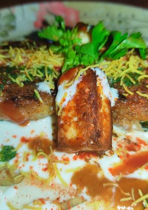 A picture of Chatpata Aloo Tikki.