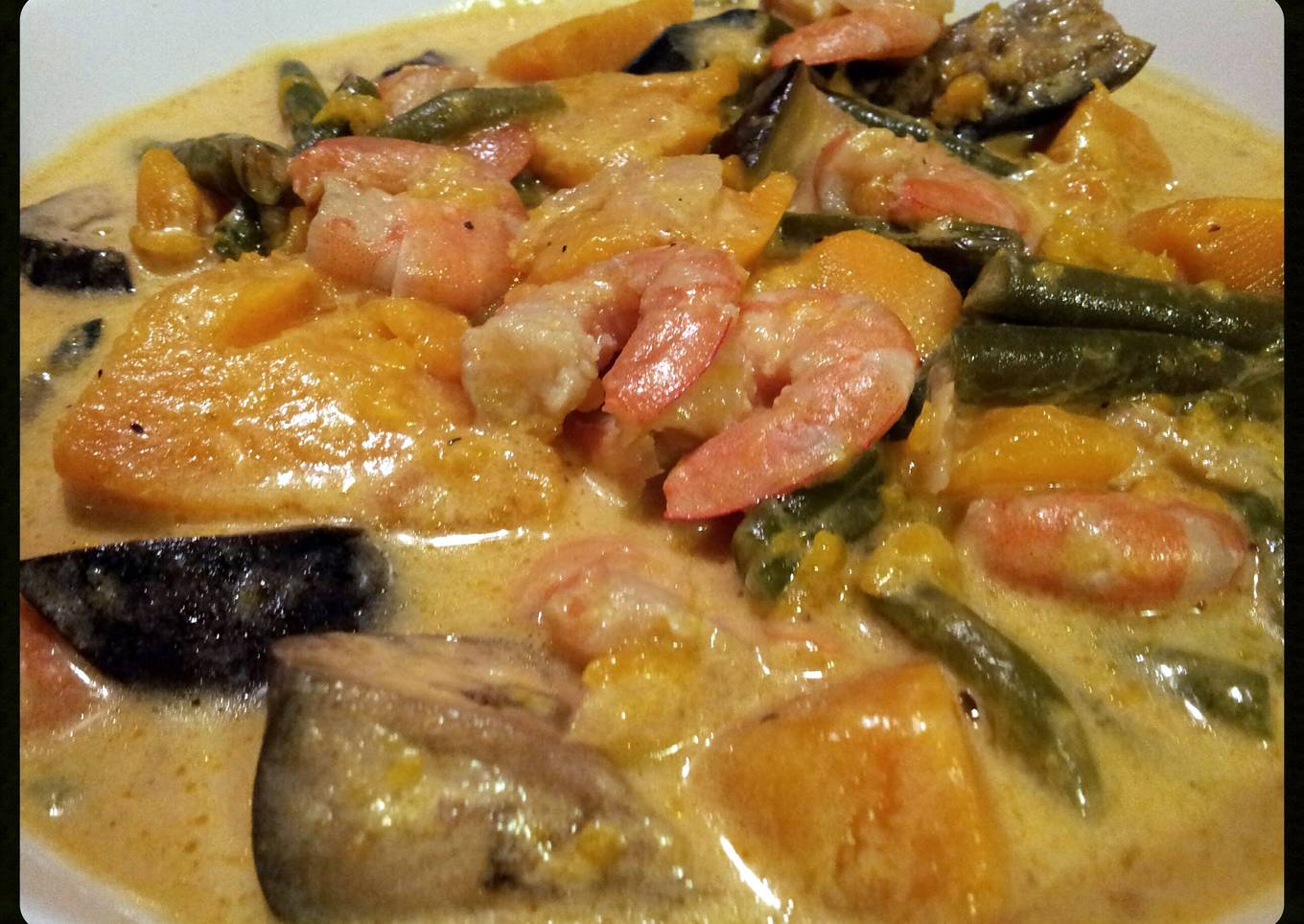 AMIEs PUMPKIN, BEANs & SHRIMPs in COCONUT MILK<br />(GINATAANG KALABASA)