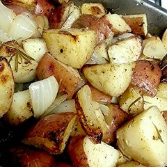 A picture of Rosemary Roasted Potatoes & Onions.