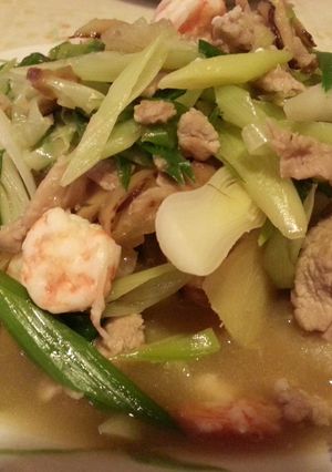 A picture of Stir fried Leek with Fish Maw & Pork..