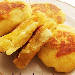 A picture of Sweet Potato Cheese Bites.