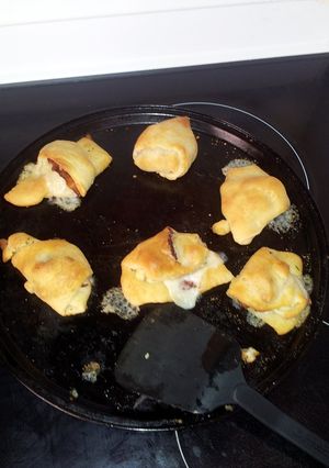 A picture of Garlic finger crescent dippers.