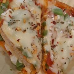 Pizza bite A picture of Pizza bite.