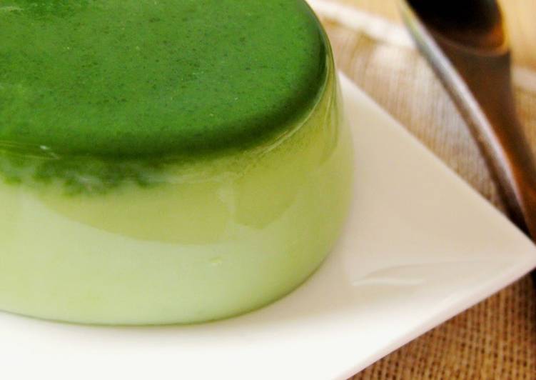 Jiggly Matcha Milk Jello