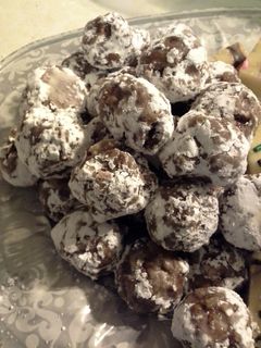A picture of Rum Balls.