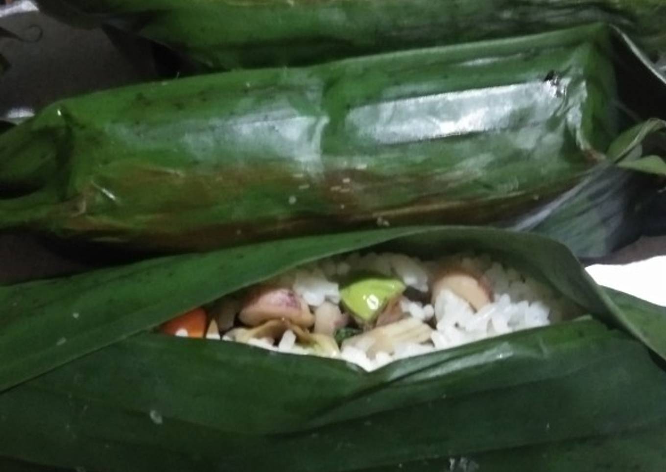 Nasi bakar cumi pete