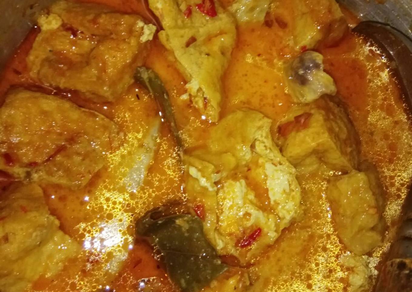 Kari ayam dan tahu
