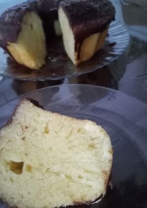 عکسی از دستور کیک موز با فر دست‌ساز و گاناش🍫🍫🍫🍫