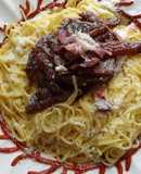 Pasta fresca con endibias rojas y remolacha