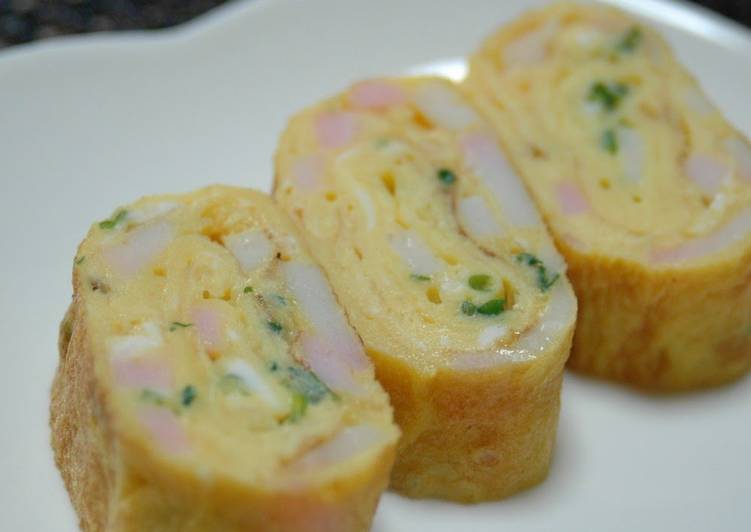 Steps to Make Super Quick Homemade Rolled Omelette with Kamaboko Fish Cakes and Green Onions for Lunchboxes